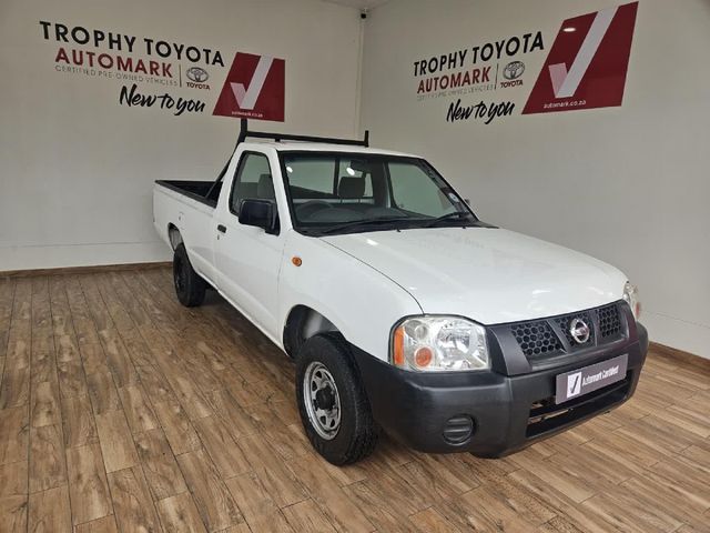 2015 Nissan NP300 2.0i LWB Single-Cab