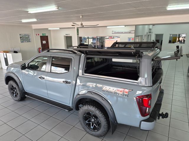 2026 Nissan Navara 2.5DDTi PRO-4X Warrior 4x4 Double-Cab Auto, photo 4