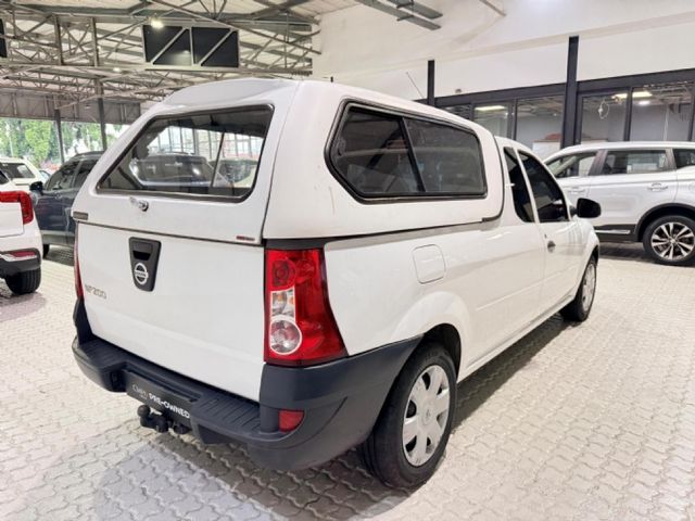 2022 Nissan NP200 1.6 A/C Safety Pack, photo 3