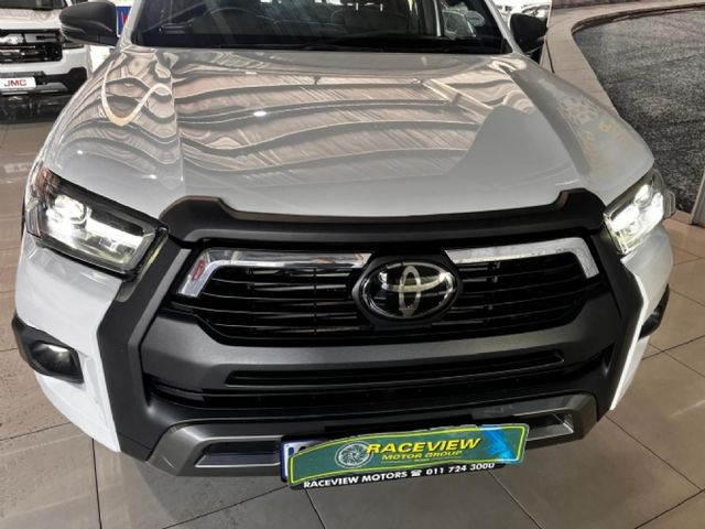 2022 Toyota Hilux 2.8 GD-6 Raised Body Legend RS 4x4 Auto Double-Cab, photo 3