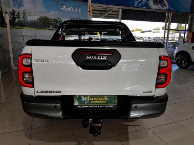 2022 Toyota Hilux 2.8 GD-6 Raised Body Legend RS 4x4 Auto Double-Cab, photo 4