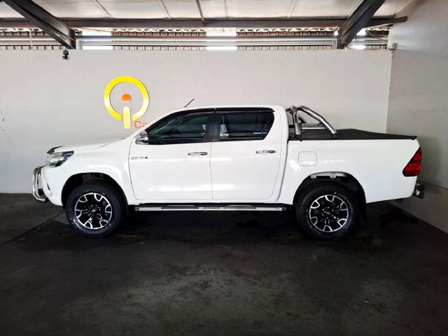 2017 Toyota Hilux 2.8 GD-6 Raised Body Raider Double-Cab Auto