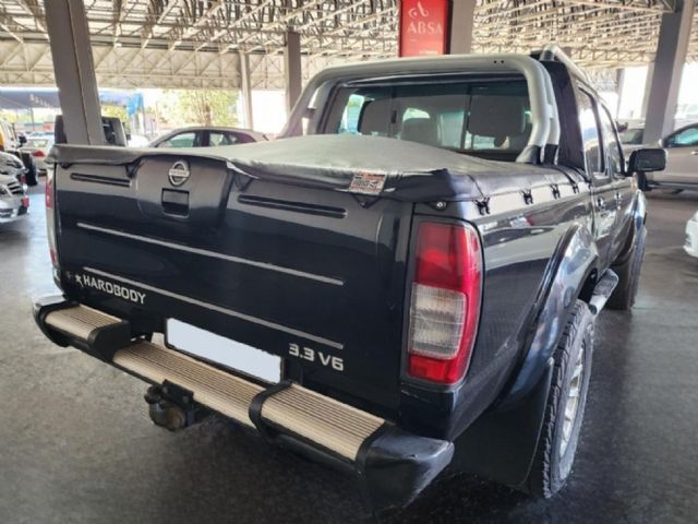 2003 Nissan Hardbody 3300i SEL Double-Cab, photo 5