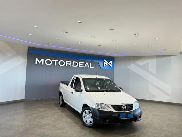 2024 Nissan NP200 1.6 A/C Safety Pack