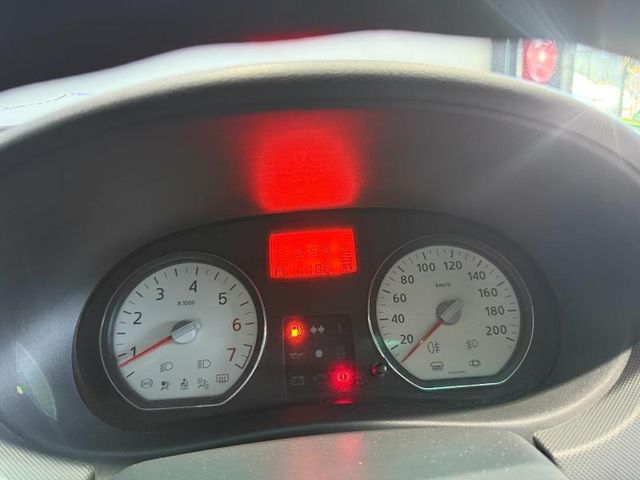 2024 Nissan NP200 1.6 A/C Safety Pack, photo 5
