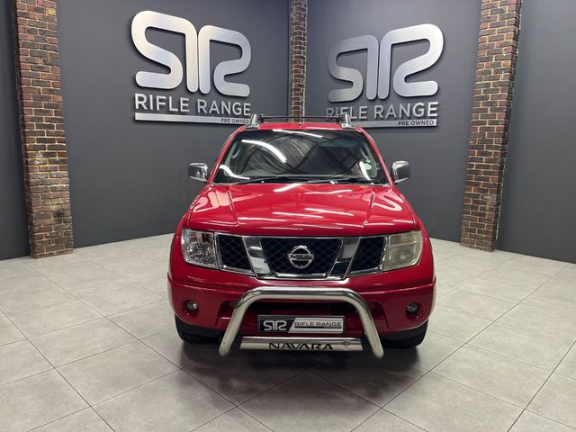 2006 Nissan Navara 4.0 V6 Double-Cab, photo 2