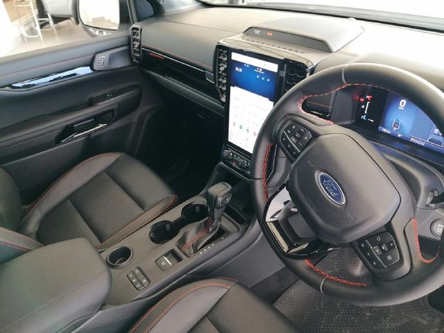 2026 Ford Ranger 3.0D V6 Wildtrak 4x4 Auto Double-Cab, photo 5