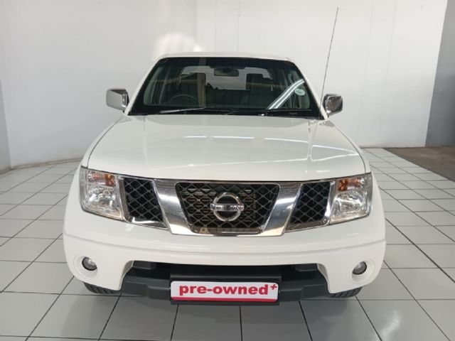 2015 Nissan Navara 2.5 dCi XE Double-Cab, photo 2
