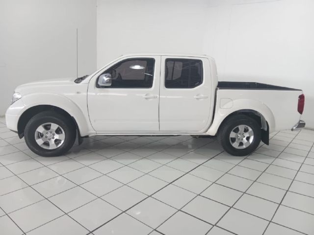 2015 Nissan Navara 2.5 dCi XE Double-Cab, photo 3
