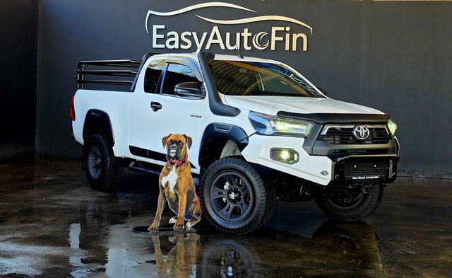 2022 Toyota Hilux 2.8 GD-6 Raised Body Legend Auto Extended Cab