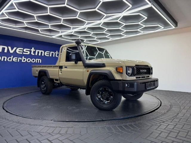 2026 Toyota Land Cruiser 79 4.2 D Single-Cab