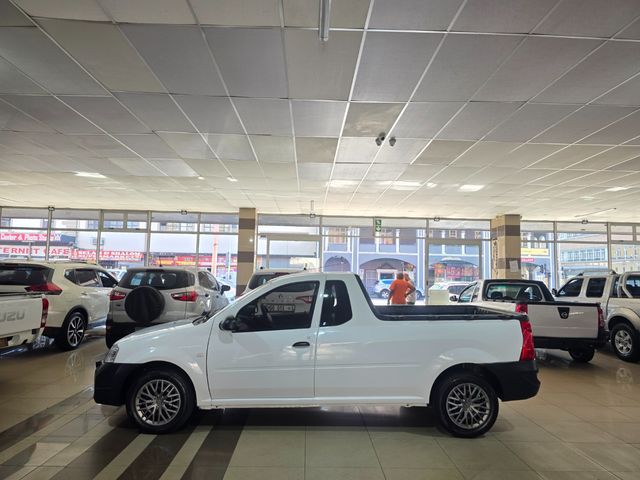 2021 Nissan NP200 1.6 A/C Safety Pack