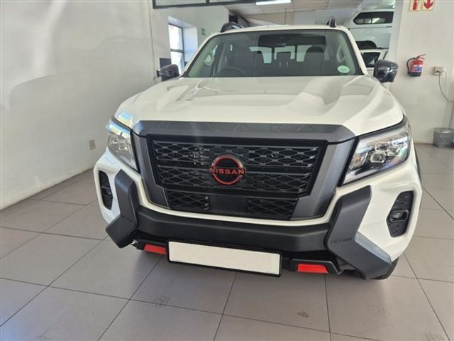 2026 Nissan Navara 2.5 DDTi PRO-4X 4X4 Auto Double-Cab, photo 3