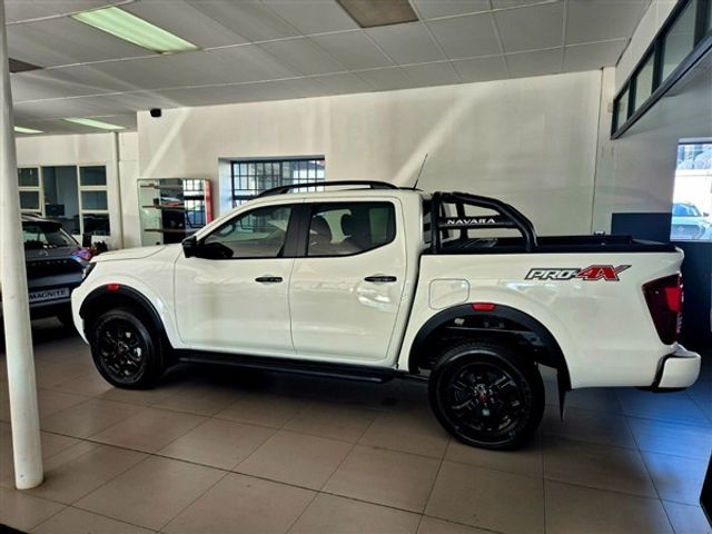 2026 Nissan Navara 2.5 DDTi PRO-4X 4X4 Auto Double-Cab, photo 5