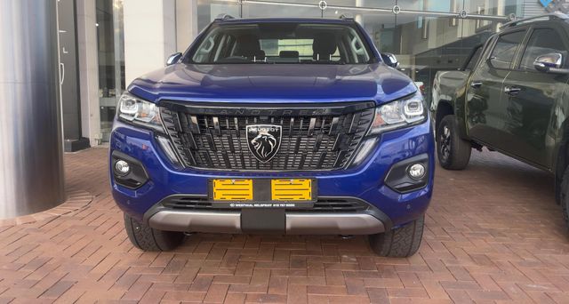 2026 Peugeot Landtrek 1.9D 4Action 4x4 Double Cab Auto, photo 2