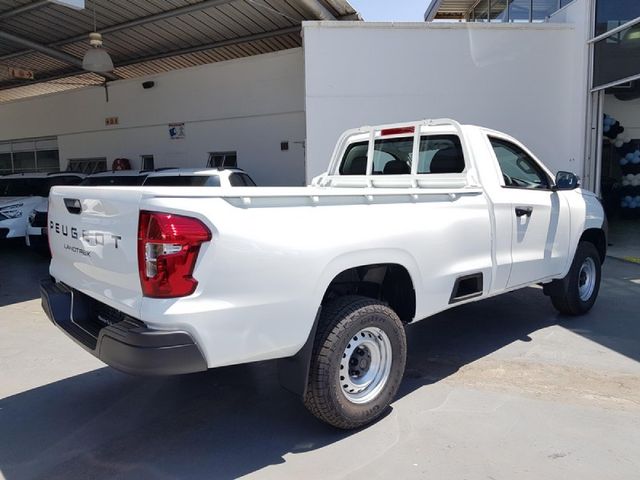 2026 Peugeot Landtrek 1.9D Professional Single Cab, photo 2