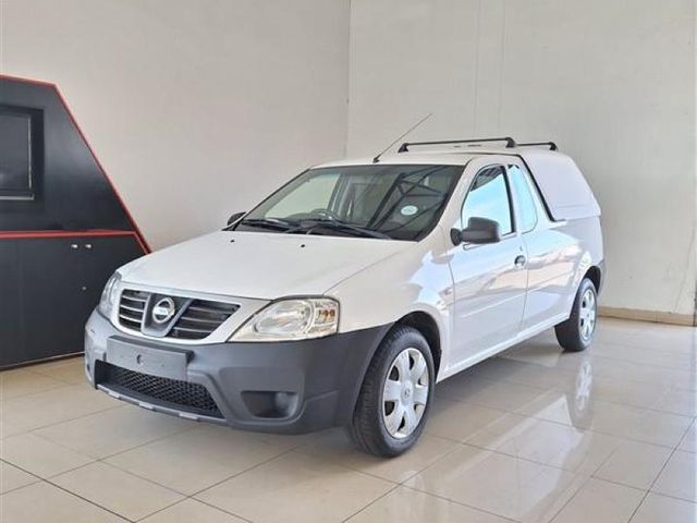 2021 Nissan NP200 1.6 A/C Safety Pack, photo 4