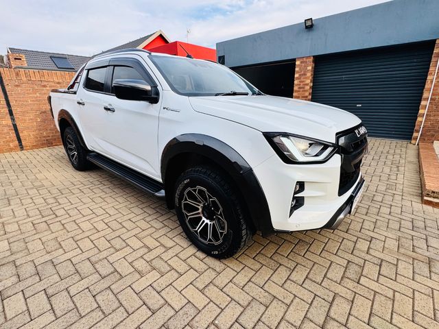 2025 Isuzu D-Max 3.0 DDI V-Cross HR Auto Double-Cab