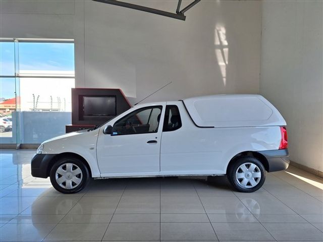 2021 Nissan NP200 1.6 A/C Safety Pack, photo 3