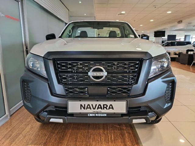 2026 Nissan Navara 2.5 DDTi XE Single-Cab, photo 2