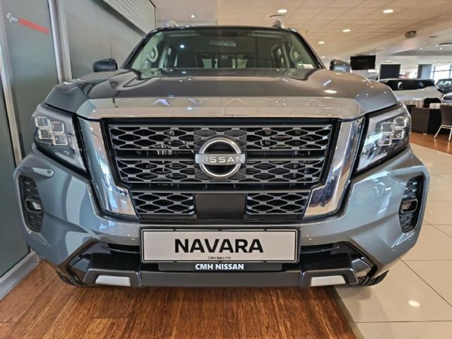 2026 Nissan Navara 2.5D LE 4x4 Double-Cab Auto, photo 2