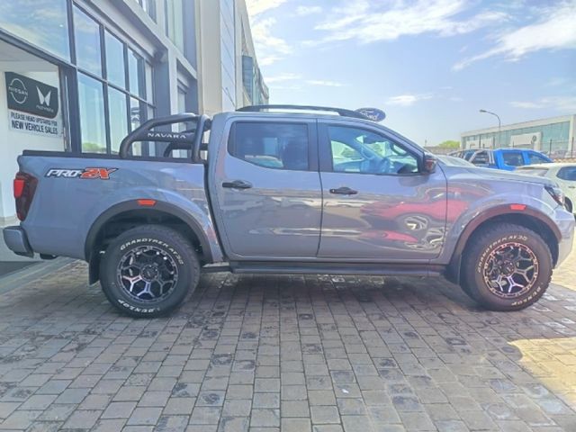 2026 Nissan Navara 2.5 DDTi PRO-2X Auto Double-Cab, photo 2