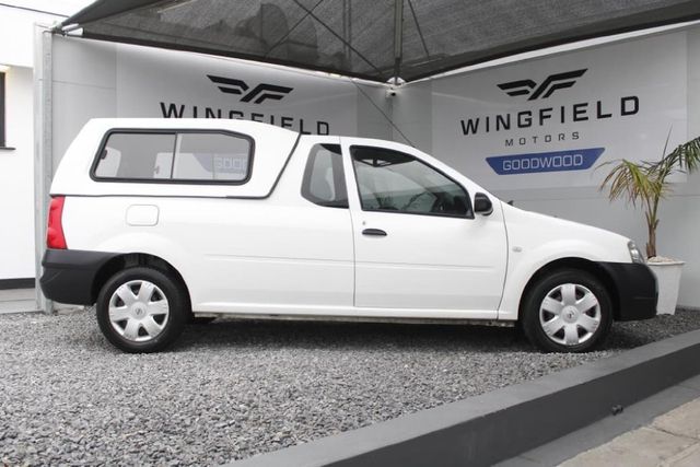 2022 Nissan NP200 1.6 A/C Safety Pack, photo 3