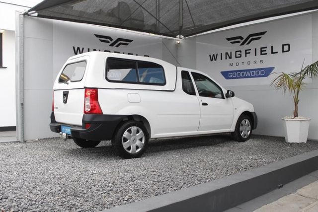 2022 Nissan NP200 1.6 A/C Safety Pack, photo 4