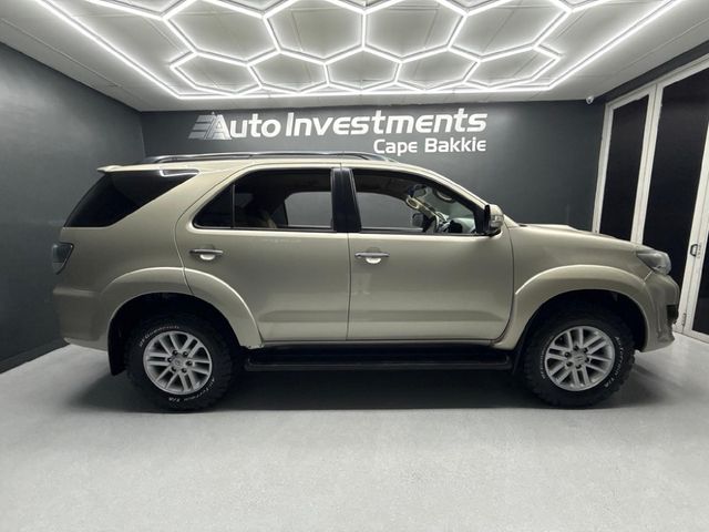 2013 Toyota Fortuner 2.5 D-4D Raised Body, photo 2