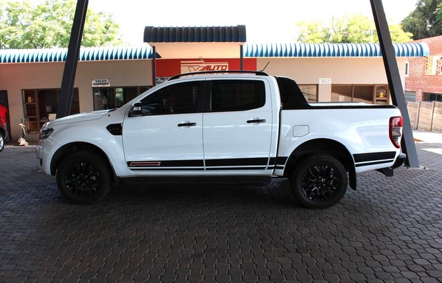 2022 Ford Ranger 2.0D Bi-Turbo Stormtrak Auto Double-Cab, photo 4
