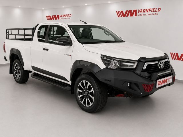2024 Toyota Hilux 2.8 GD-6 Raised Body Legend 4x4 Auto Extended Cab