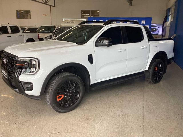 2026 Ford Ranger 2.3 Wildtrak Auto Double-Cab, photo 2