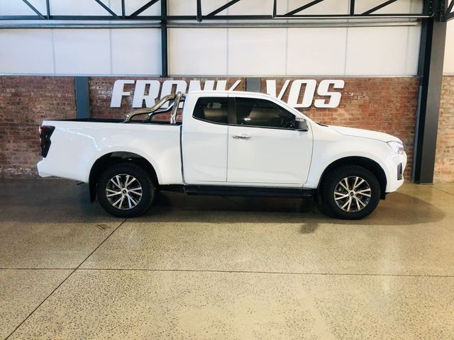 2026 Isuzu D-Max 3.0 DDI LSE Auto E-Cab, photo 2
