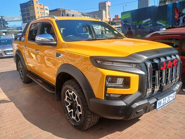 2025 JAC T9 2.0 CTI Hunter 4x4 Double Cab Auto, photo 2