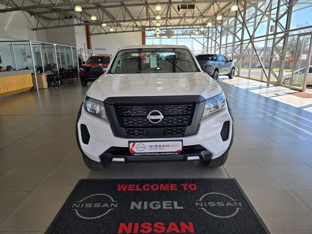 2026 Nissan Navara 2.5D XE Double-Cab, photo 2