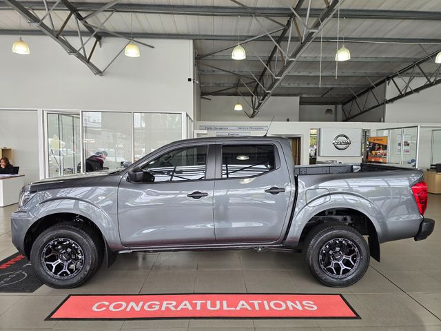 2026 Nissan Navara 2.5 DDTi SE Auto Double-Cab, photo 3