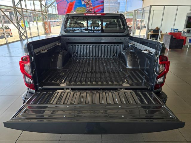2026 Nissan Navara 2.5D LE 4X2 Double Cab Auto, photo 5