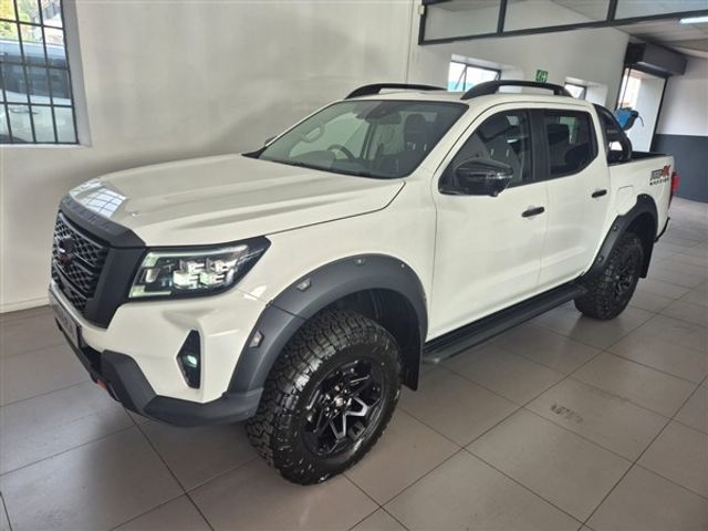 2025 Nissan Navara 2.5DDTi PRO-4X Warrior 4x4 Double-Cab Auto, photo 5