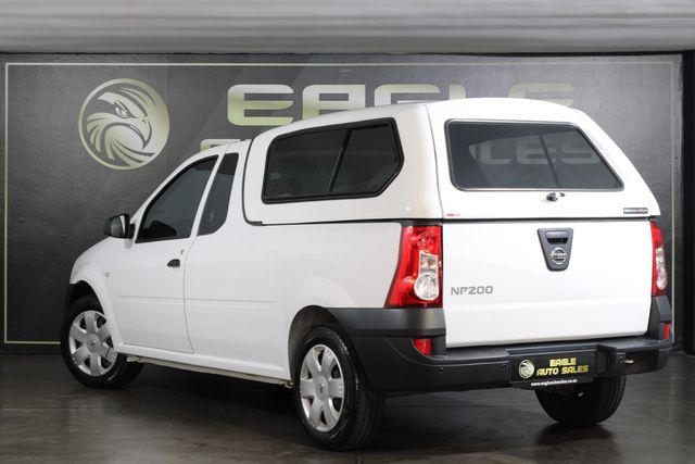 2024 Nissan NP200 1.6 A/C Safety Pack, photo 3