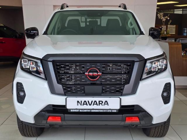2026 Nissan Navara 2.5 DDTi PRO-2X Auto Double-Cab, photo 2