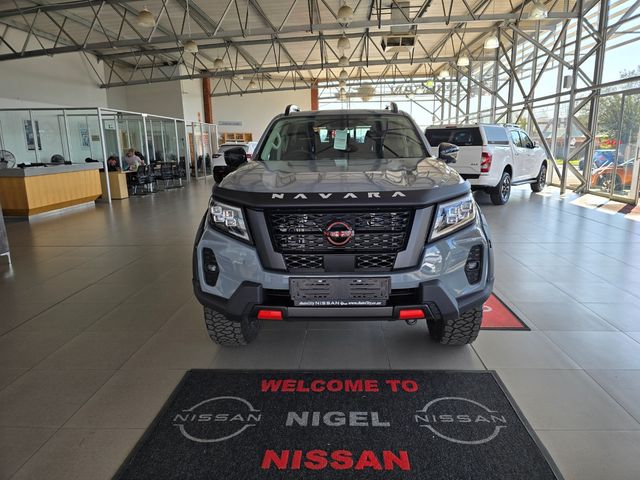 2026 Nissan Navara 2.5DDTi PRO-4X Warrior 4x4 Double-Cab Auto, photo 2