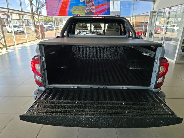 2026 Nissan Navara 2.5DDTi PRO-4X Warrior 4x4 Double-Cab Auto, photo 5