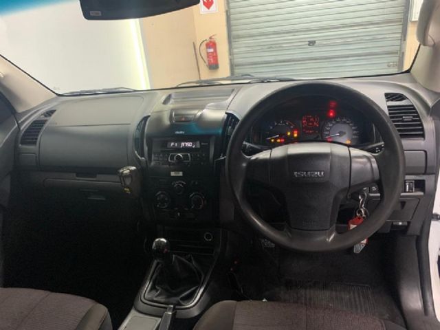 2020 Isuzu D-Max 250 HO Hi-Rider Double-Cab, photo 3