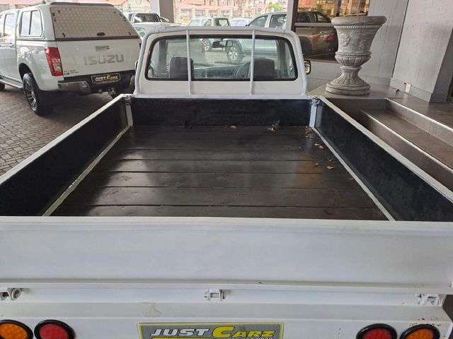 1999 Toyota Hilux 2400 D SWB Single-Cab, photo 4