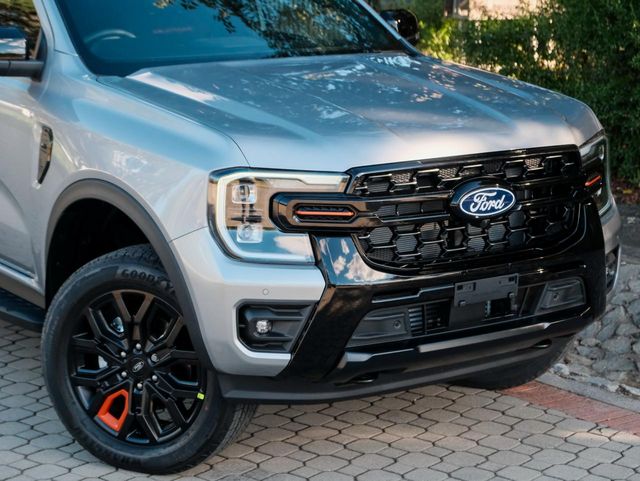 2026 Ford Ranger 3.0D V6 Wildtrak 4x4 Auto Double-Cab, photo 2