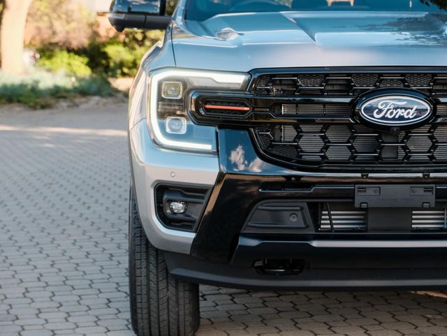 2026 Ford Ranger 3.0D V6 Wildtrak 4x4 Auto Double-Cab, photo 5