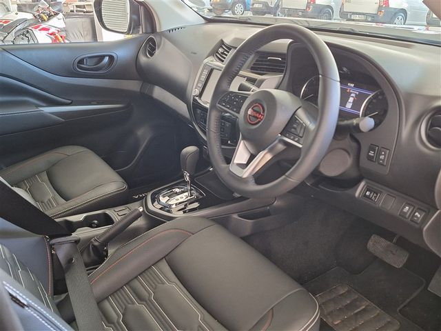 2026 Nissan Navara DEMO 2.5 DDTi PRO-2X Auto Double Cab, photo 4