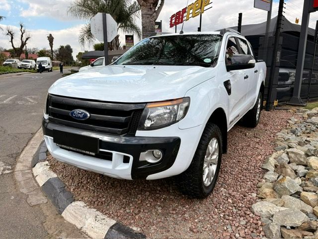 2015 Ford Ranger 3.2 TDCi Wildtrak Auto Double-Cab, photo 2