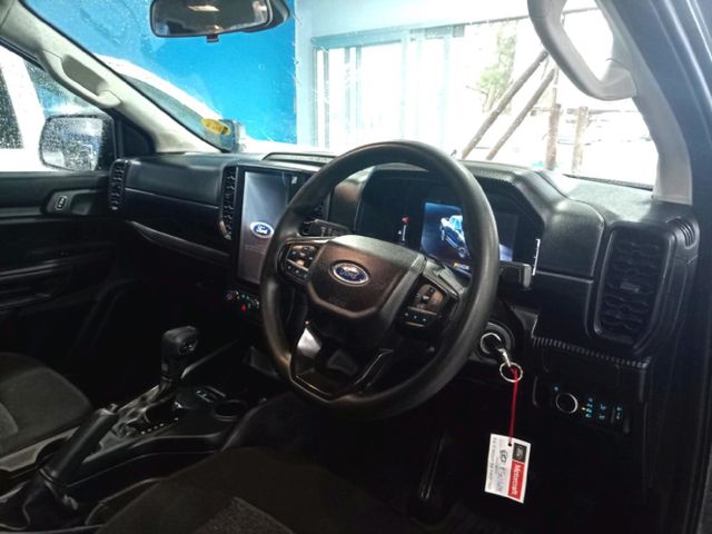 2026 Ford Ranger 2.0D XL Double Cab Auto, photo 3