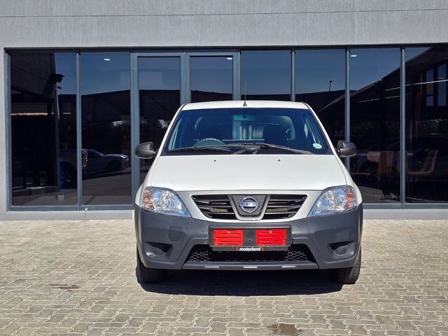 2018 Nissan NP200 1.6 A/C Safety Pack, photo 2